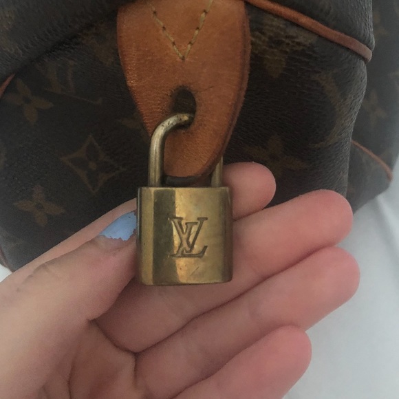 Louis Vuitton Speedy 30 Bag - Picture 4 of 4